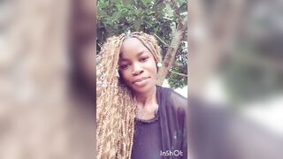 Sara zozo la baiseuse professionnel