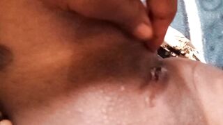 Adjaratou Daou montre sa chatte part 2