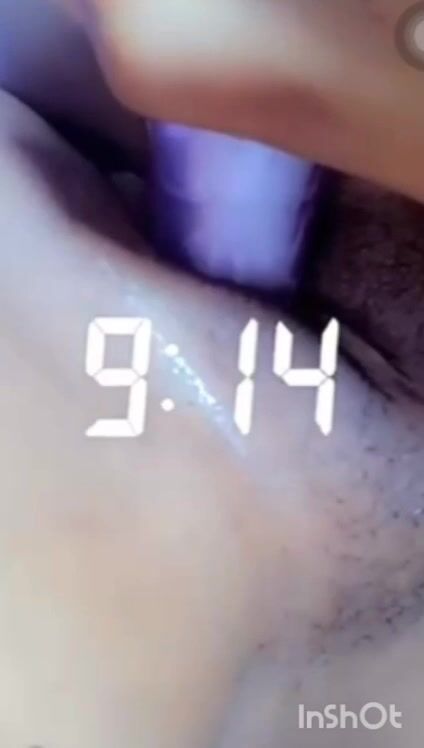 Etoile de mer influenceuse camerounaise se masturbe