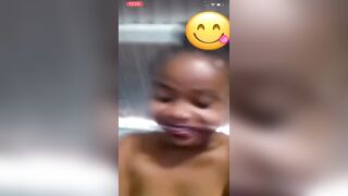 Beautiful Congolese woman squirting