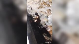 Les malgaches baisent a la plage