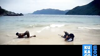 Public Flashing Of Big Natural Tits In The Moment Of Escape