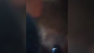 Une hardanne Mauritanienne se masturbe dans les toilettes