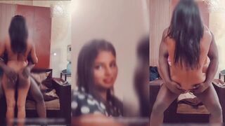 Nigérian et Indienne : belle Indienne aux yeux magnifiques se fait baiser hardcore