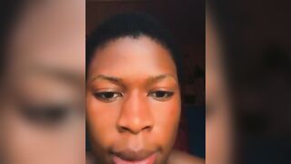 Ma jeune copine ma fait une vidéo