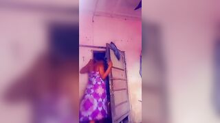 Gros cul twerk en toute nue