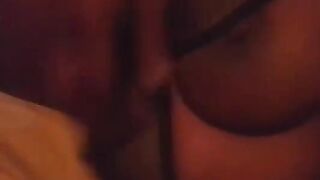 Hadja fanta montre sa chatte part1