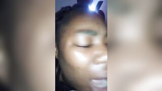 Elle aime quand ça rentre profondément.