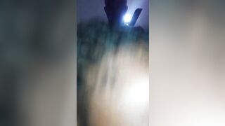 Elle aime quand ça rentre profondément.