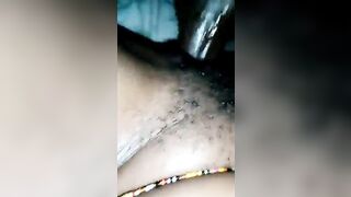 Baise grande bite sur chatte poilue