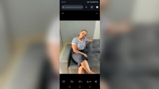 Sexy body woman showing her big pussy it is open