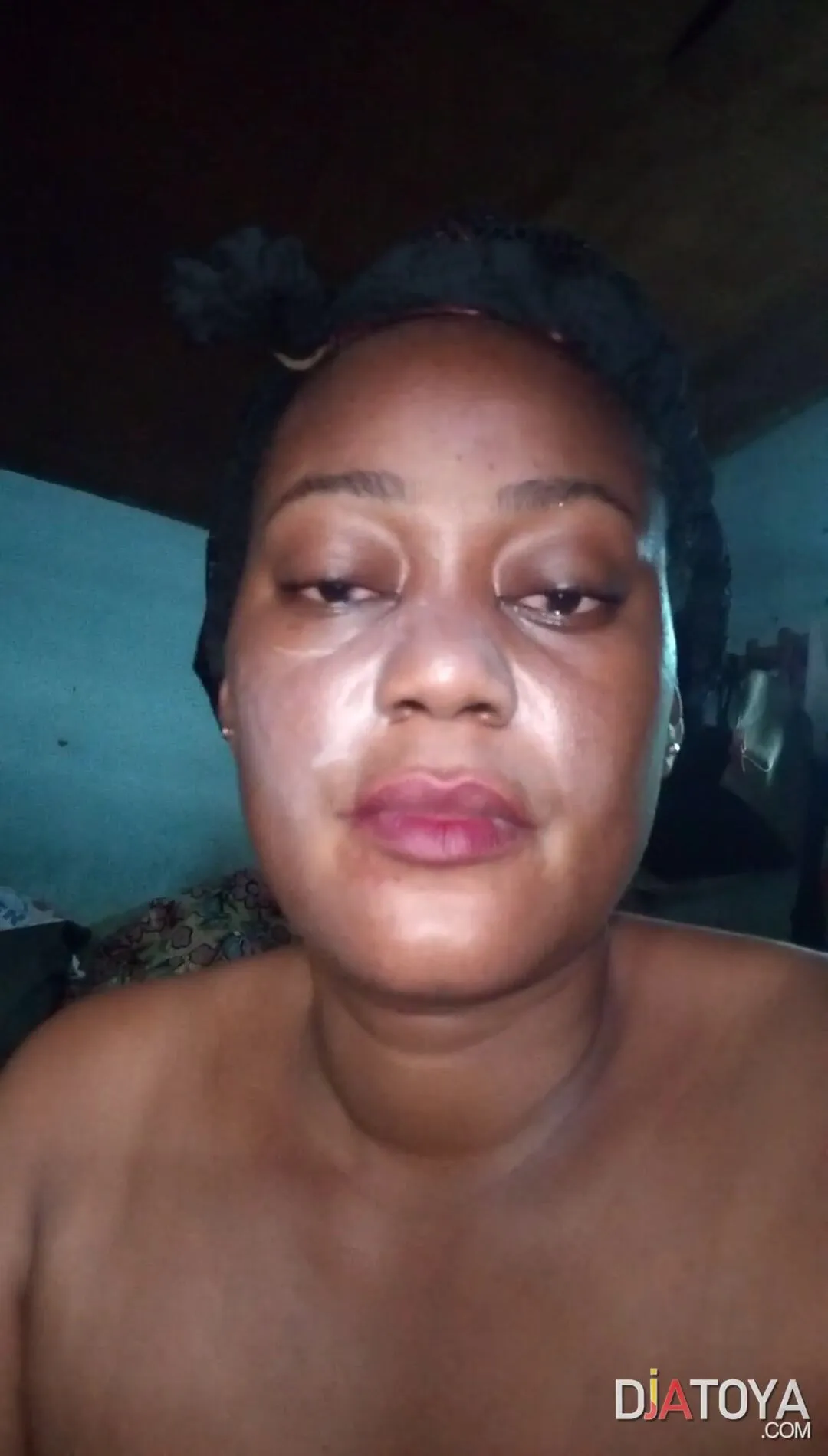 Une ivoirienne qui exhib partie 2